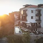 Hotel Torel Avantgarde