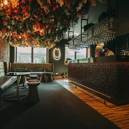 Torel Avantgarde 5* Oporto